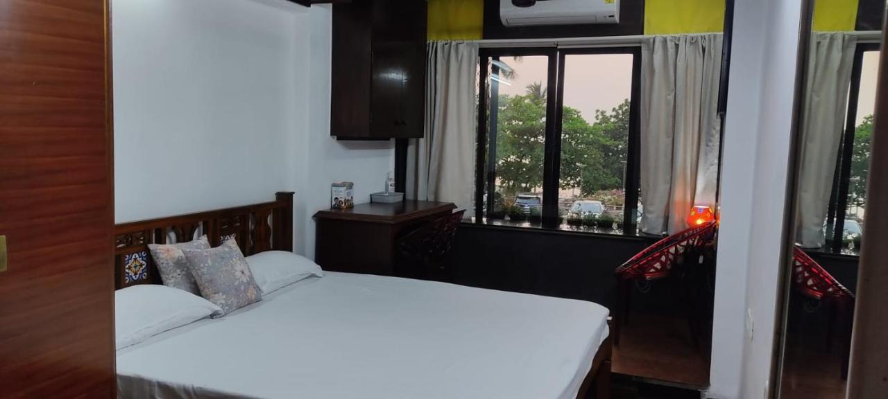 Apartmán Cozy Private Ac Studio By The Sea Bandstand Bandra W Mumbai Nr Taj Lands End Exteriér fotografie